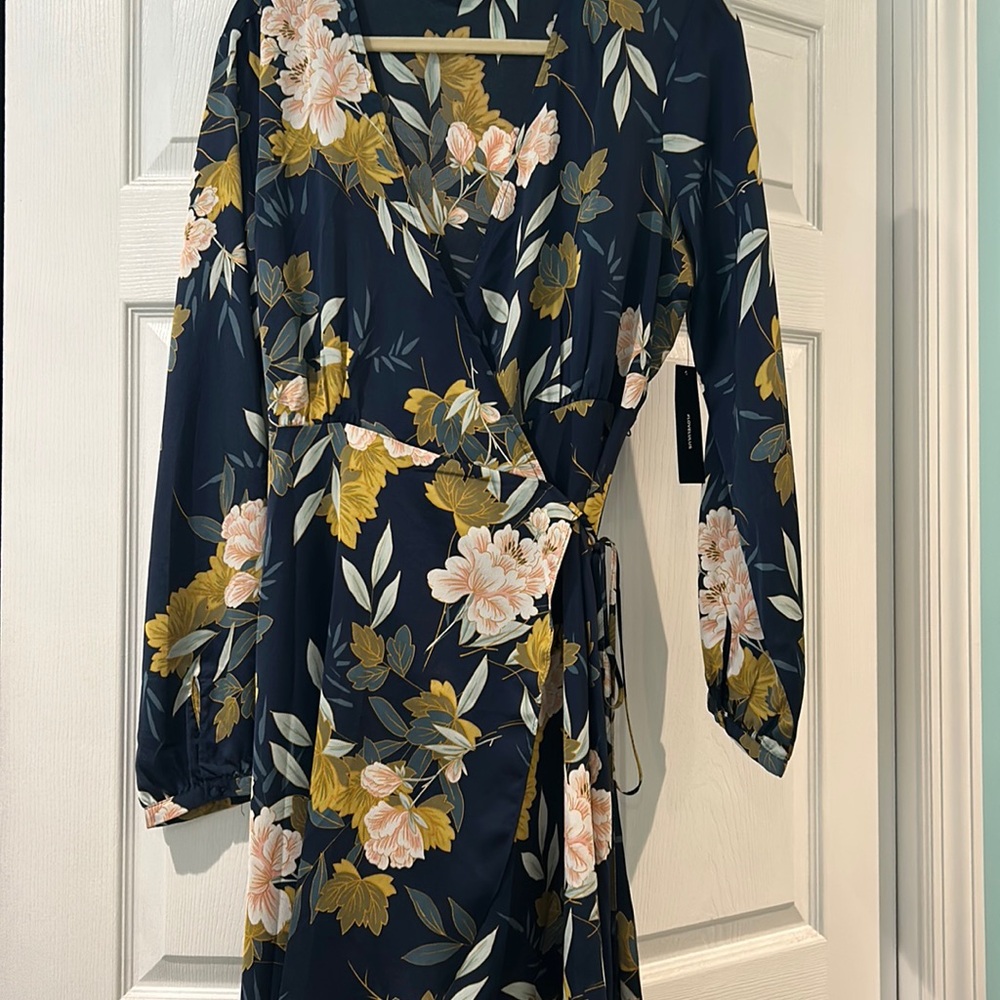 Lulus floral wrap dress